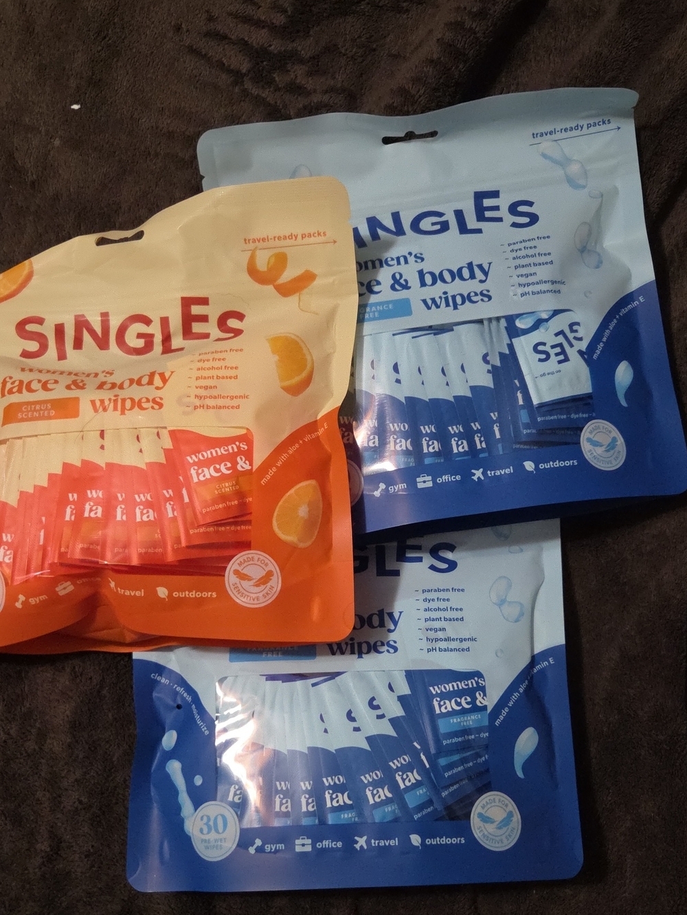 Single Women’s Face & Body Wipes - Orange and Blue Packs